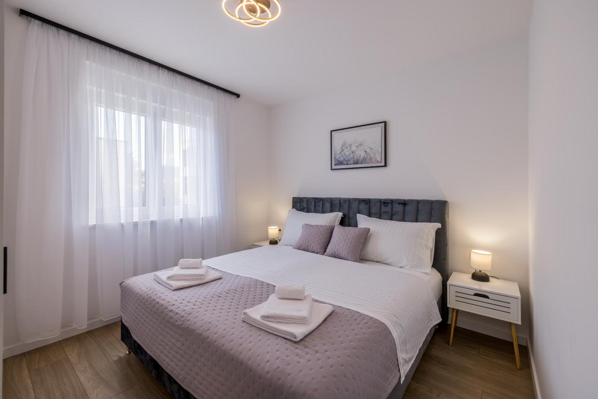 Adriatic Nest, Cozy And Modern Two Bedroom Apartment Kastela Bagian luar foto