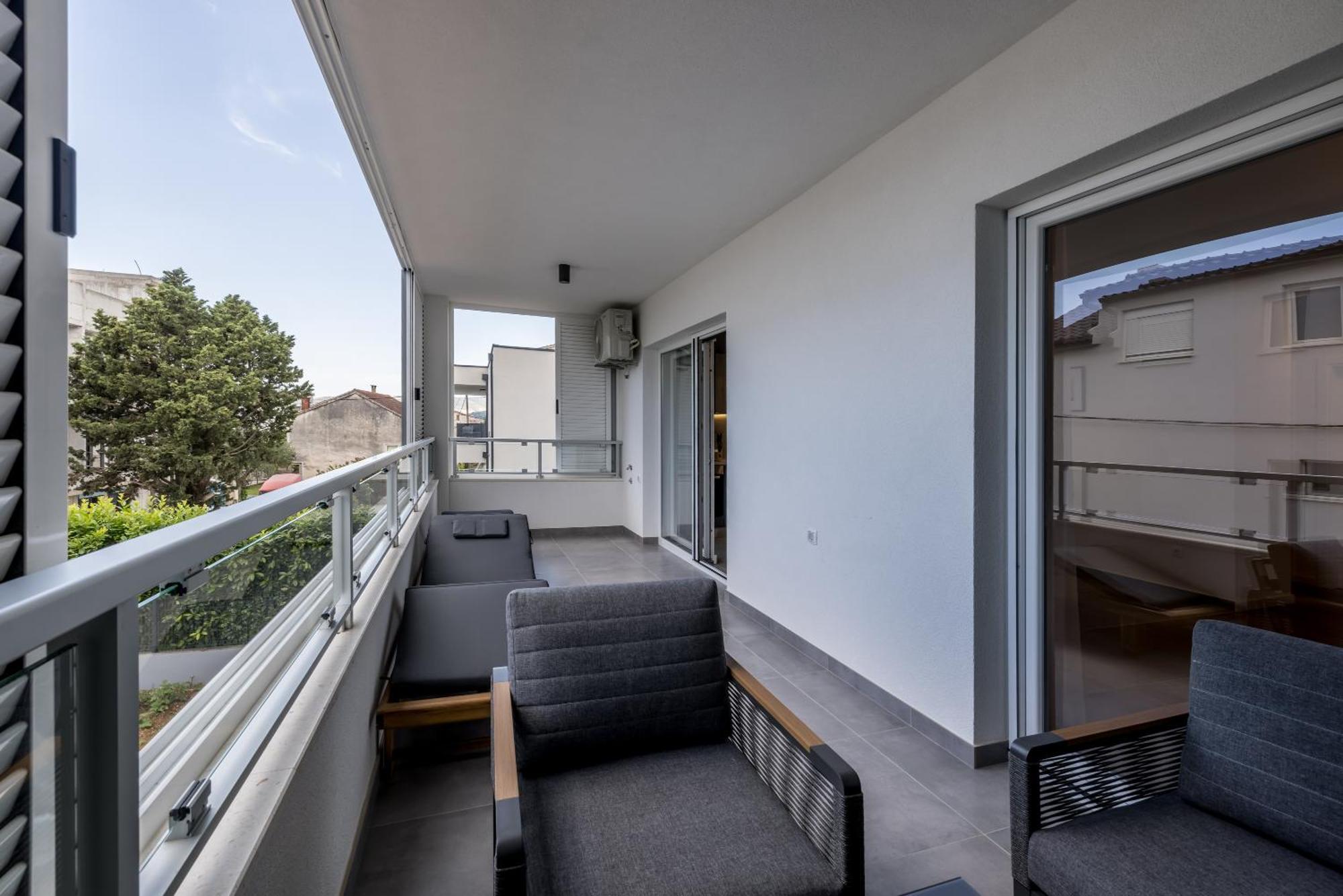 Adriatic Nest, Cozy And Modern Two Bedroom Apartment Kastela Bagian luar foto